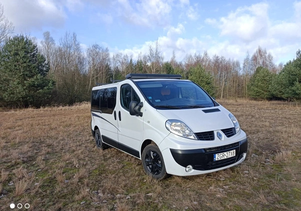 Renault Trafic cena 26000 przebieg: 250000, rok produkcji 2012 z Gorlice małe 121